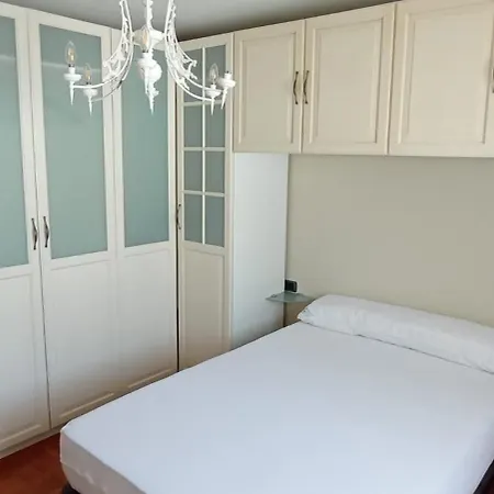 Apartamento Clausurado Apartament *